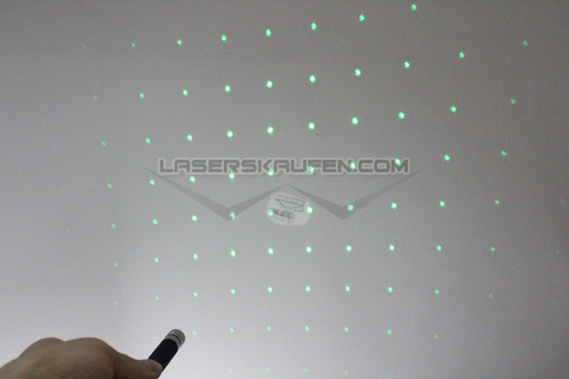 Laserpointer grün mit Aufsatz