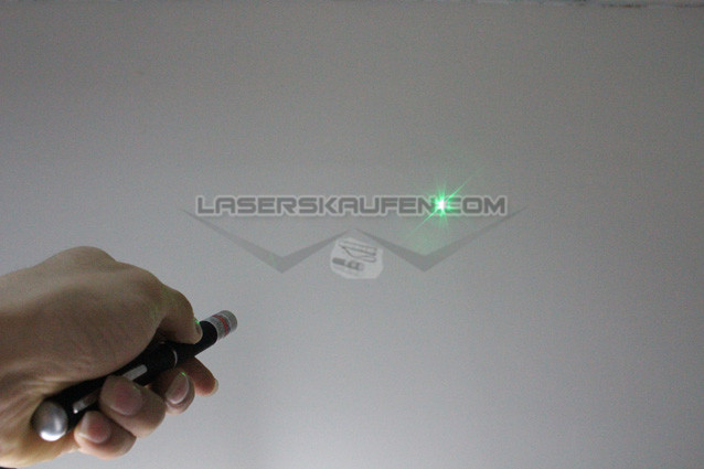 helle Laserpointer Stift grün 100mW