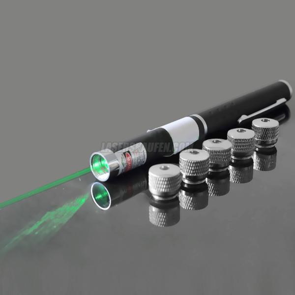 Grüner Laserpointer 30mW 5-in-1 superhell mit Aufsatz HTPOW