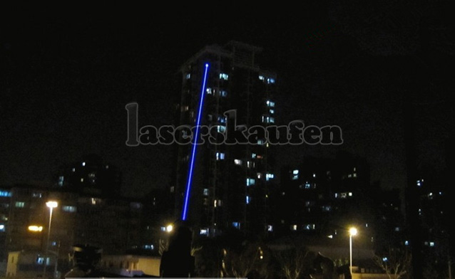 laserpointer blau mit großer reichweite